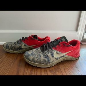 Nike Men’s Metcon 4 training sneakers